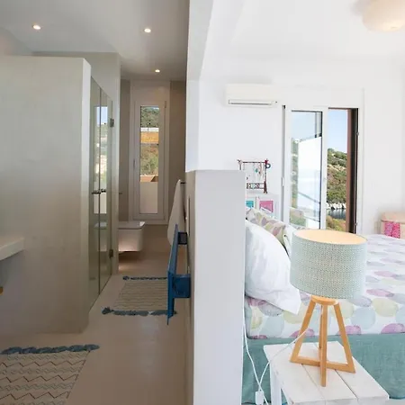 빌라 Arkoudaki Luxurious Escape With Infinity Pool & Sea Access *