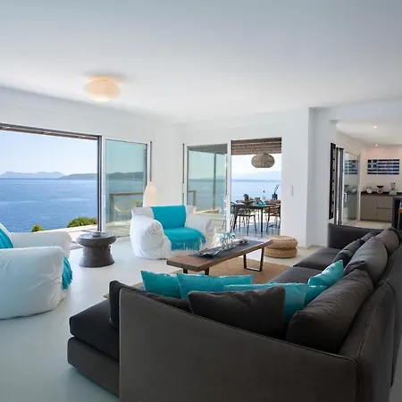 빌라 Arkoudaki Luxurious Escape With Infinity Pool & Sea Access