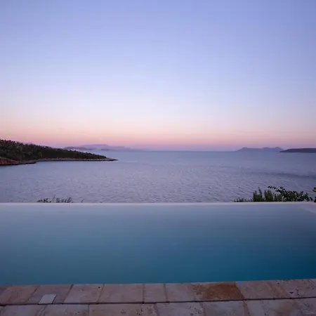 빌라 Arkoudaki Luxurious Escape With Infinity Pool & Sea Access