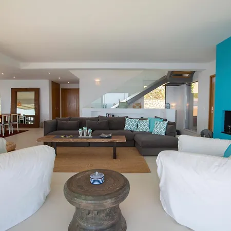 Arkoudaki Luxurious Escape With Infinity Pool & Sea Access Луксозна вила Evgiros