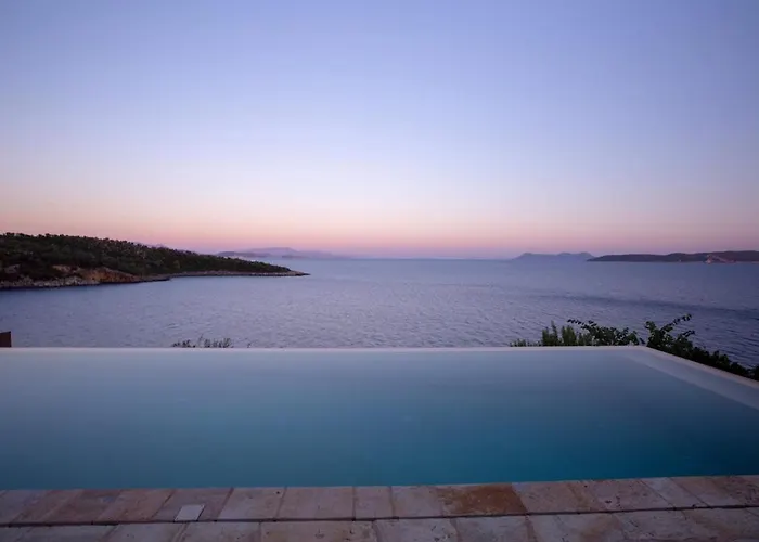 Villa Seafront Arkoudaki